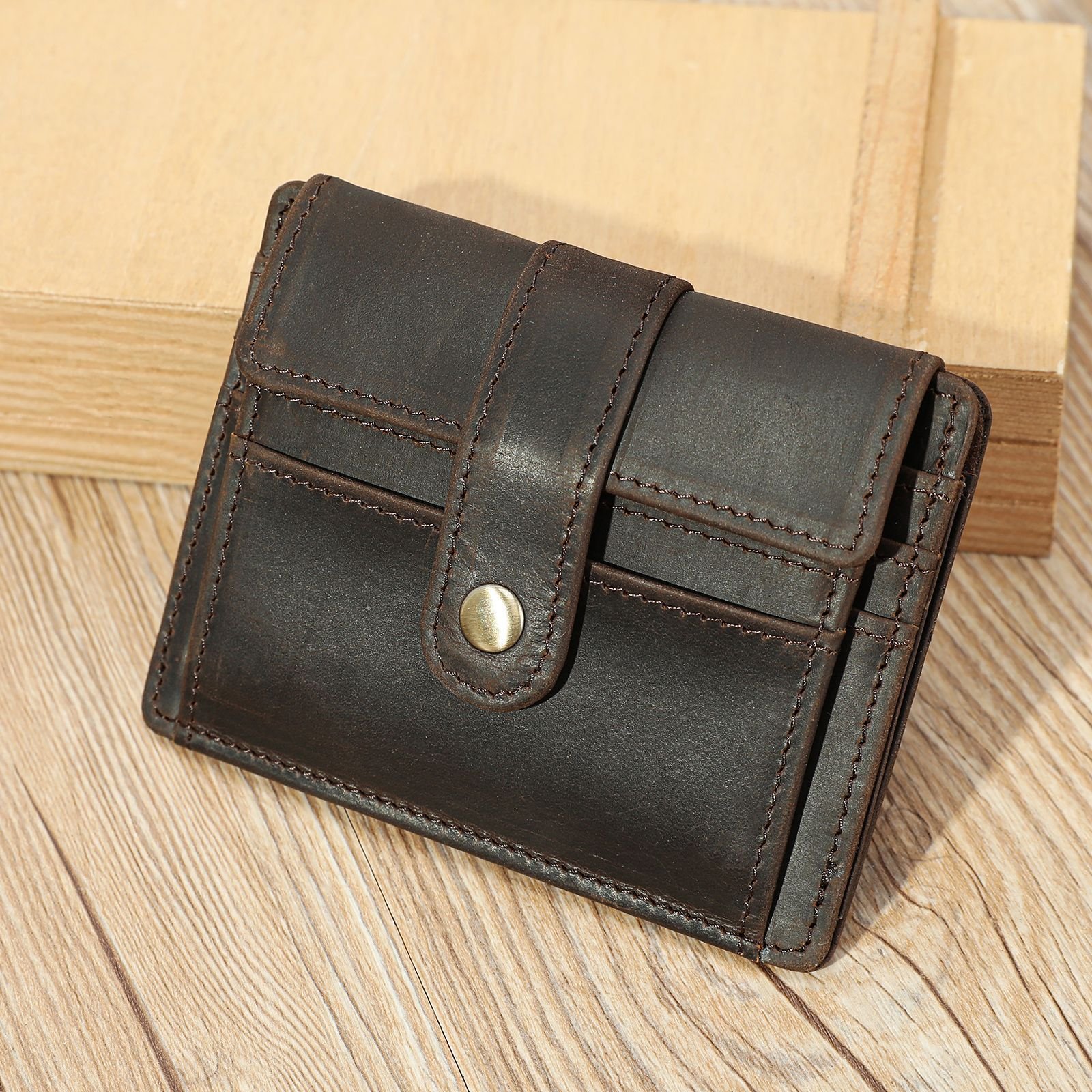 Everyday Minimal Leather Wallet - Image 4