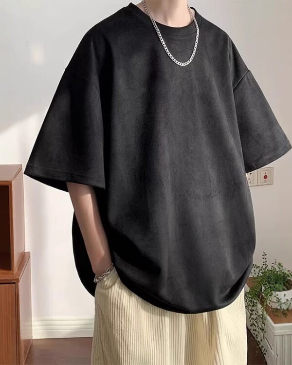 Alternative view of Oversized Relaxed Tee