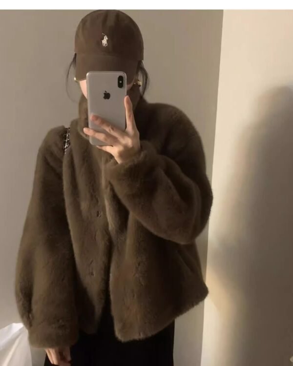 Alternative view of Cropped Fur Trim Jacket