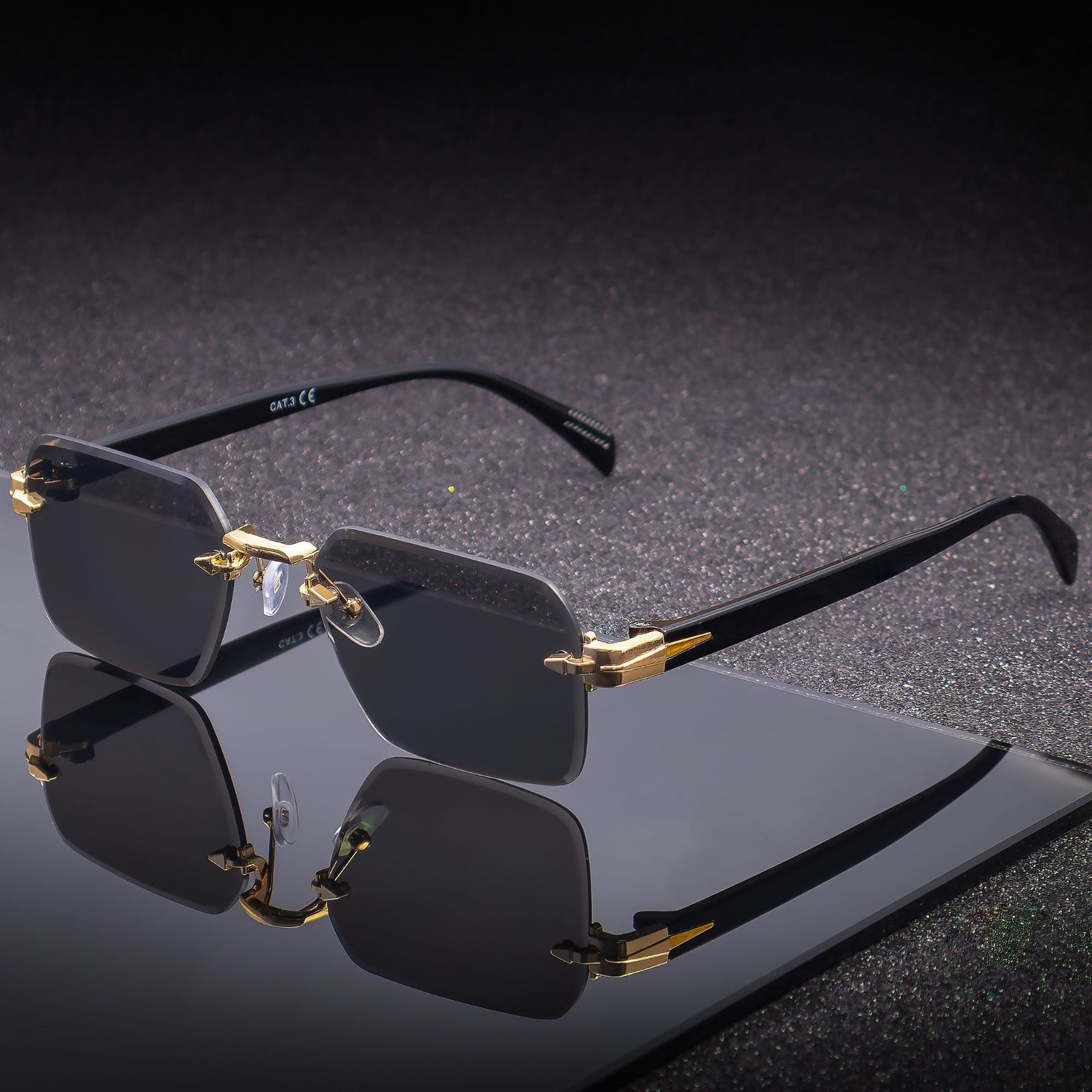 Frameless Gradient Edge Sunglasses - Image 2