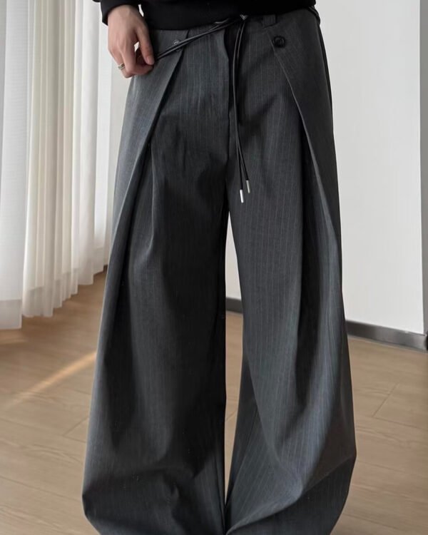Draped Wide Leg-Tailored Pants