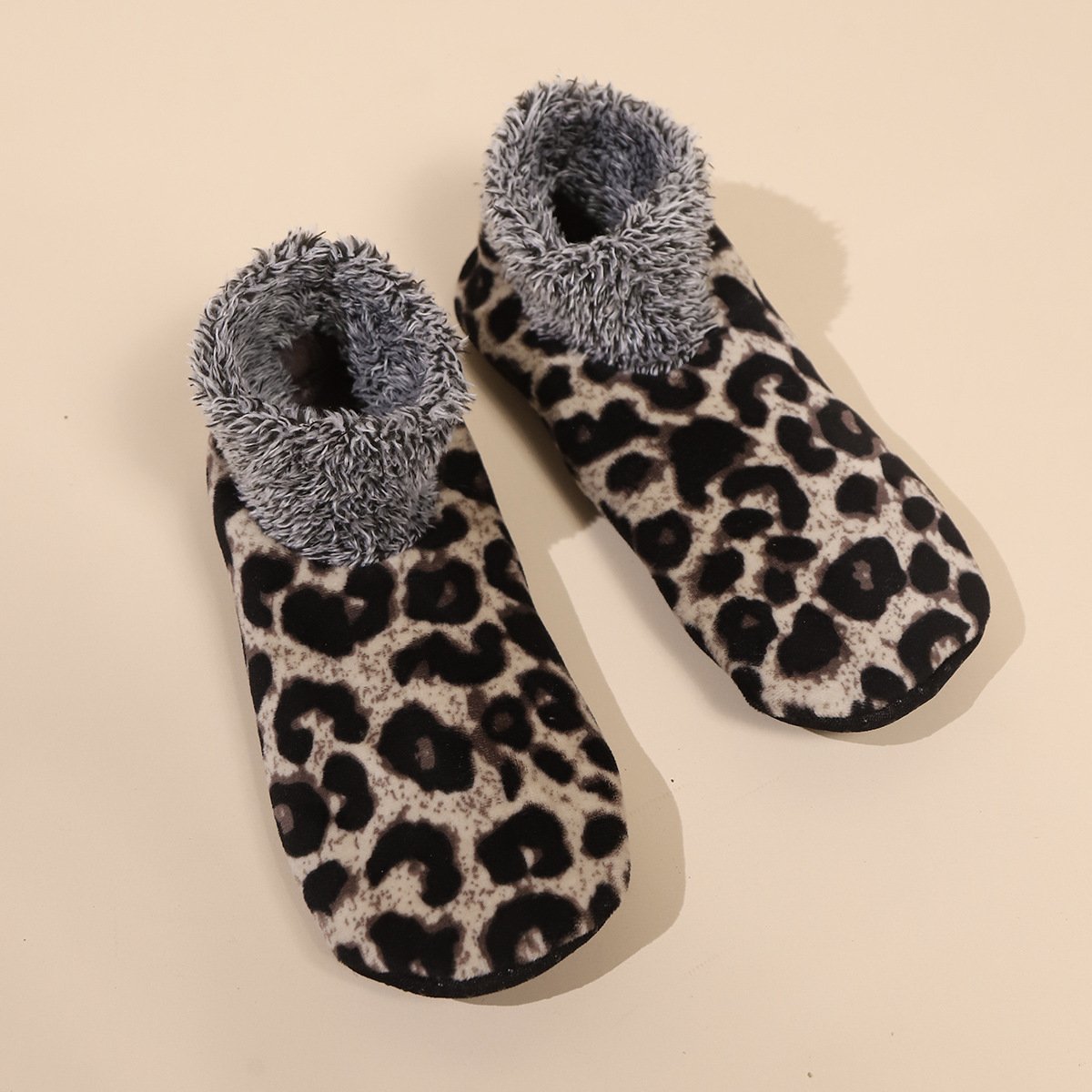 Leopard Knit Winter Socks. - Image 4