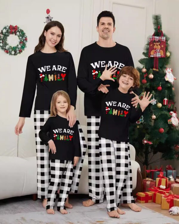 Family Cozy Check Lounge Set