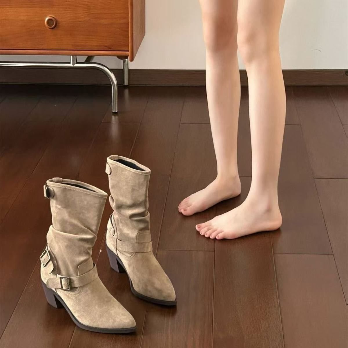 Plated Suede Mid Heel Winter Boots - Image 4