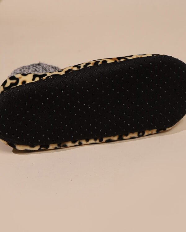 Alternative view of Leopard Knit Winter Socks.