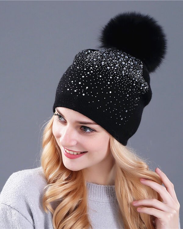 Pullover Fox Fur Ball Hat
