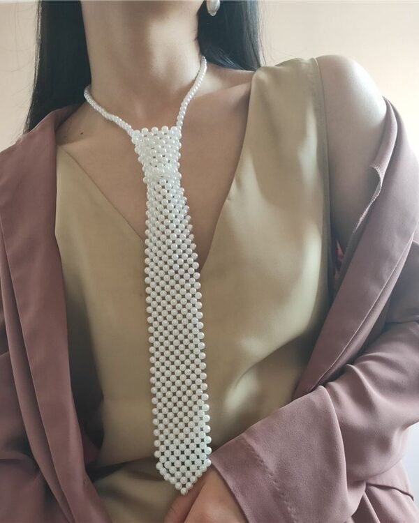 Alternative view of Pearl Tie Body Chain.