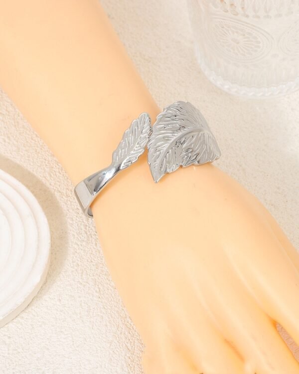 Alternative view of Minimal Leaf Cuff Bracelet - Titanium Steel (Gold)