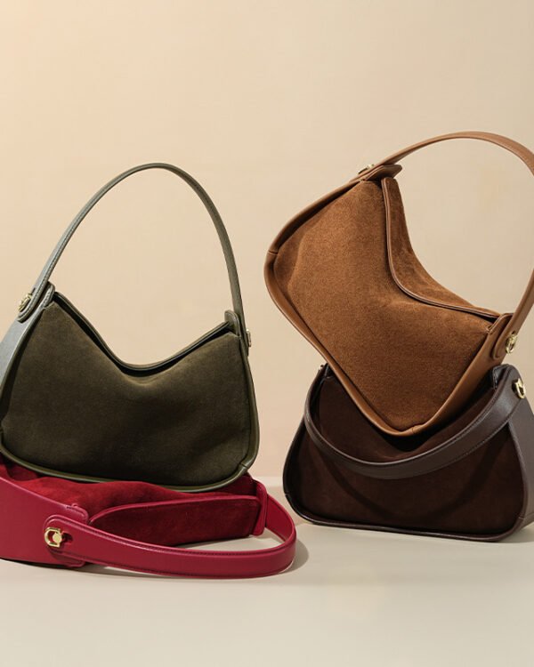 Alternative view of Soft Curve Minimal Shoulder Bag