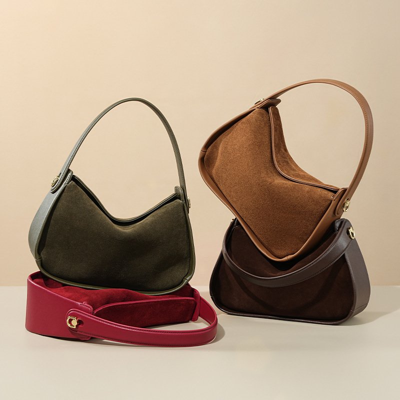Soft Curve Minimal Shoulder Bag - Image 2