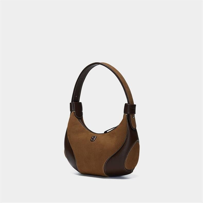 Crescent Streetwear Shoulder Bag - Image 5
