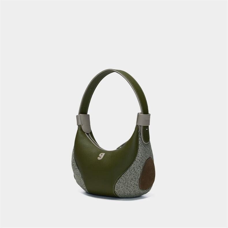 Crescent Streetwear Shoulder Bag - Image 3