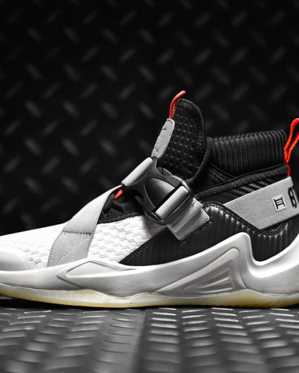 Straplock Urban Tech Sneakers