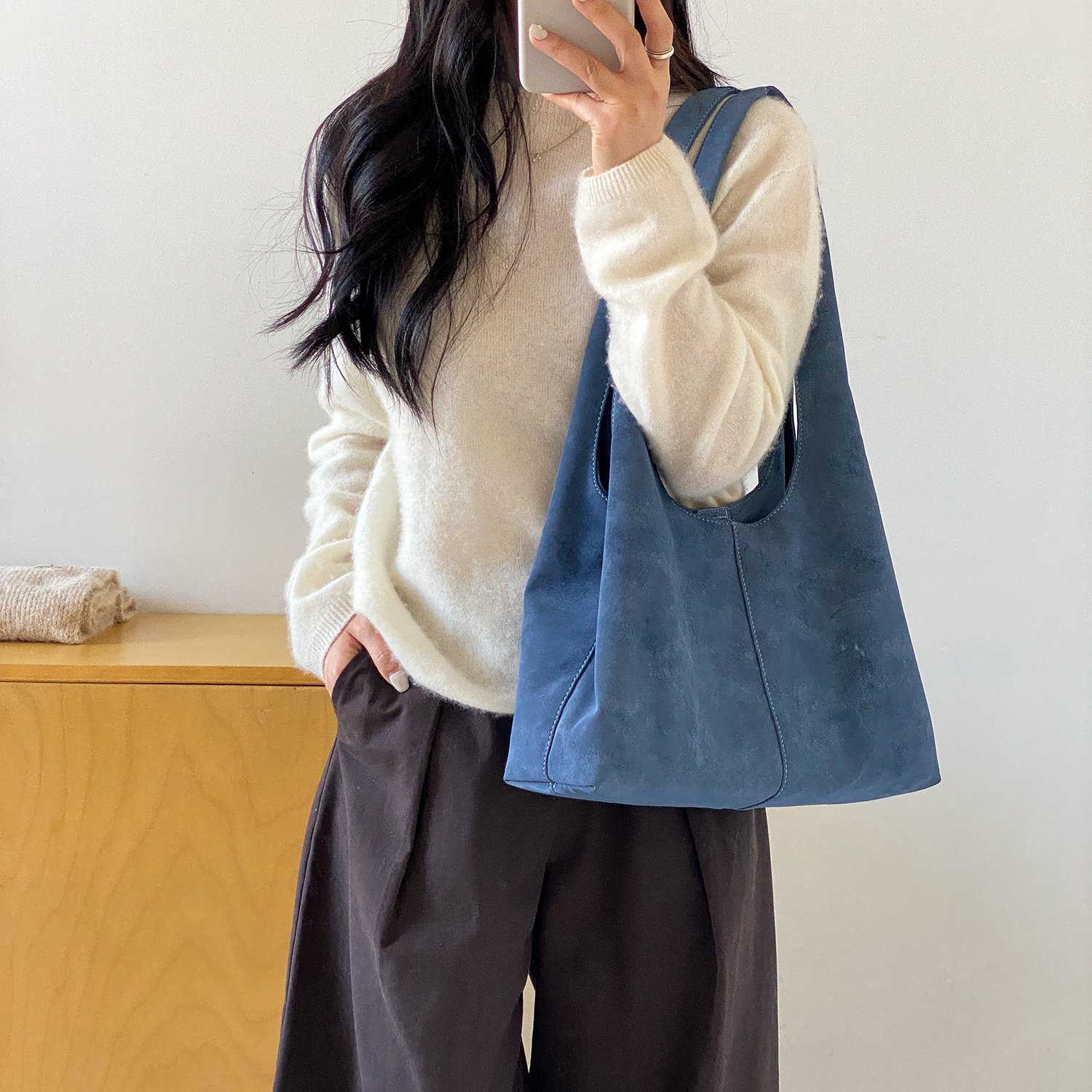 Minimal Suede Slouch Shoulder Bag - Image 8