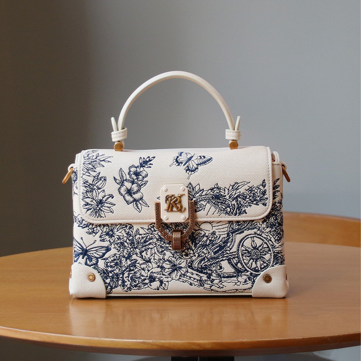 Vintage Embroidered Statement Handbag - Image 6